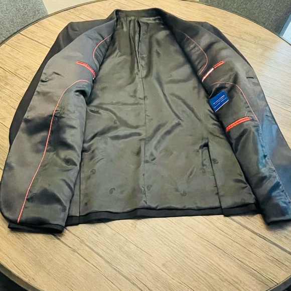 Berragamo o’i Italia Men Jacket Suit - Picture 5 of 9